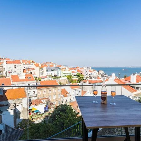 Alfama Lounge Three-Bedroom Apartment W/ River View And Parking - By Lu Holidays Lissabon Buitenkant foto