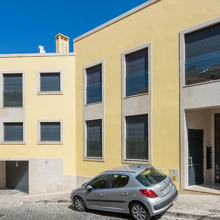 Alfama Lounge Three-Bedroom Apartment W/ River View And Parking - By Lu Holidays Lissabon Buitenkant foto