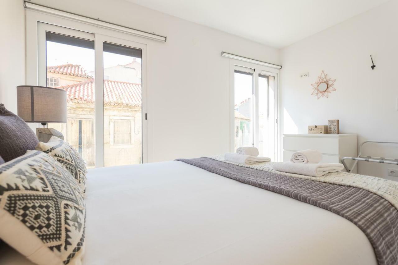 Alfama Lounge Three-Bedroom Apartment W/ River View And Parking - By Lu Holidays Lissabon Buitenkant foto