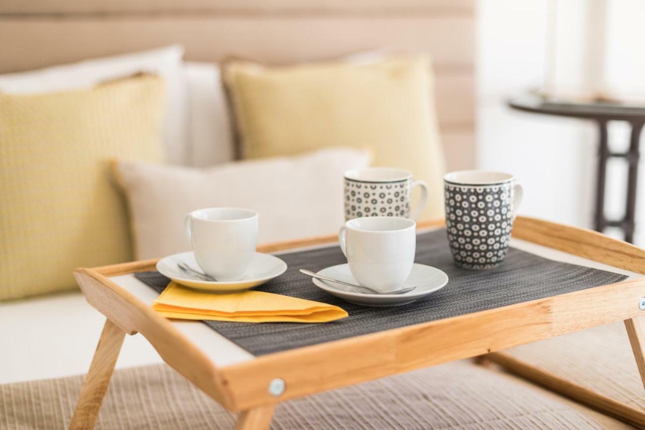 Alfama Lounge Three-Bedroom Apartment W/ River View And Parking - By Lu Holidays Lissabon Buitenkant foto
