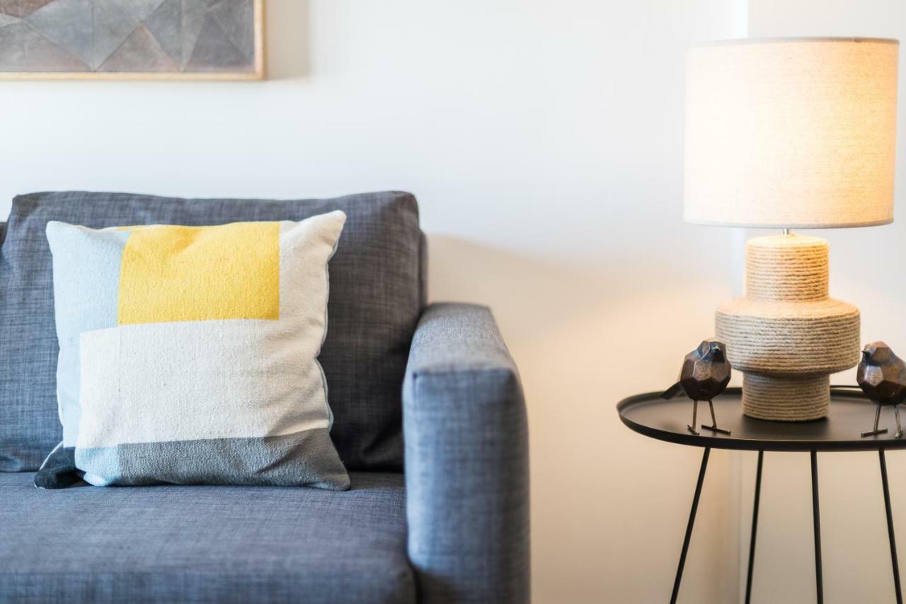 Alfama Lounge Three-Bedroom Apartment W/ River View And Parking - By Lu Holidays Lissabon Buitenkant foto